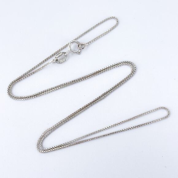 Sterling Silver Box Chain Necklace | 16” Dainty 0.5mm | SU 925 Italy Minimalist - Picture 1 of 3
